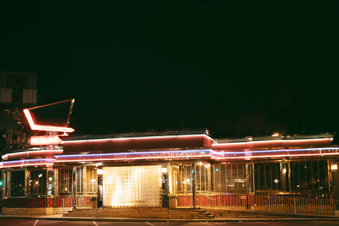 Designing the Optimal 4 | BlueHopper Go Smart: The Rise of Adaptive and Automated Lighting