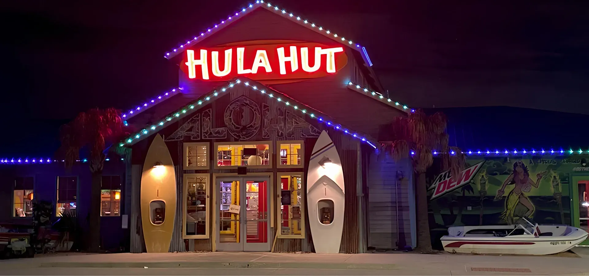 restaurant outdoor lighting
