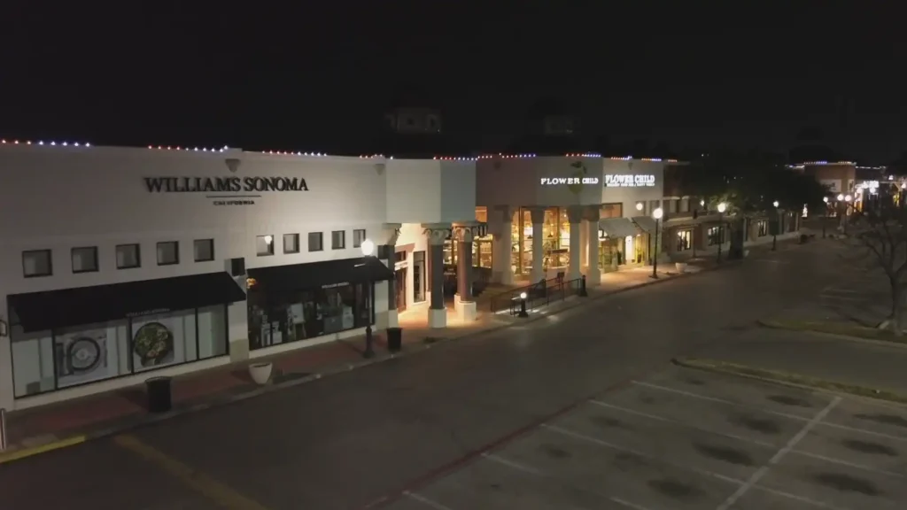 Credit Unions Use Permanent Outdoor Lighting